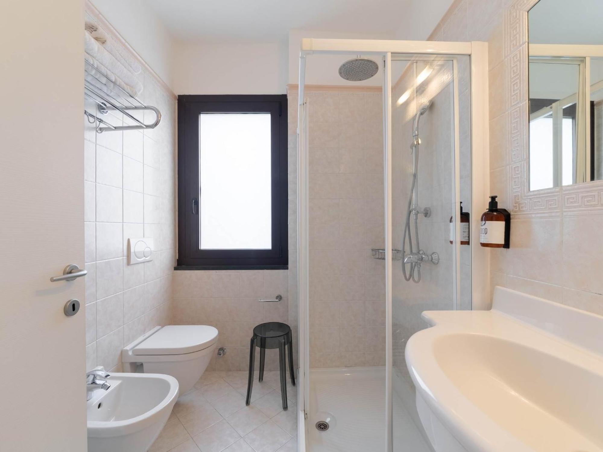 Riviera Hotel Limone sul Garda